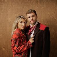 De nieuwe single van Suzan & Freek heet Ken Je Dat Gevoel.