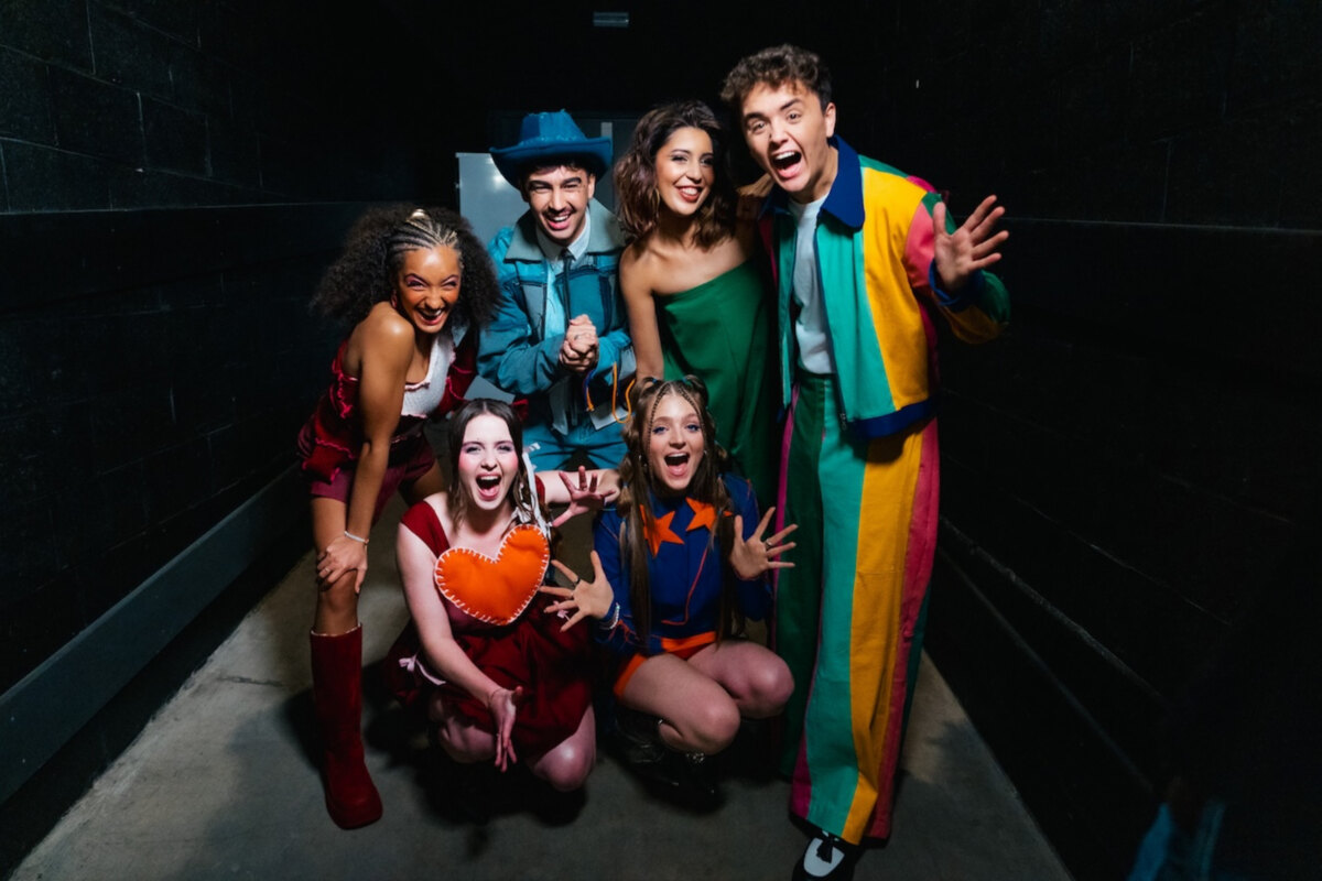 Sarah Mouhamou neemt na elf jaar afscheid als Ketnet-wrapper