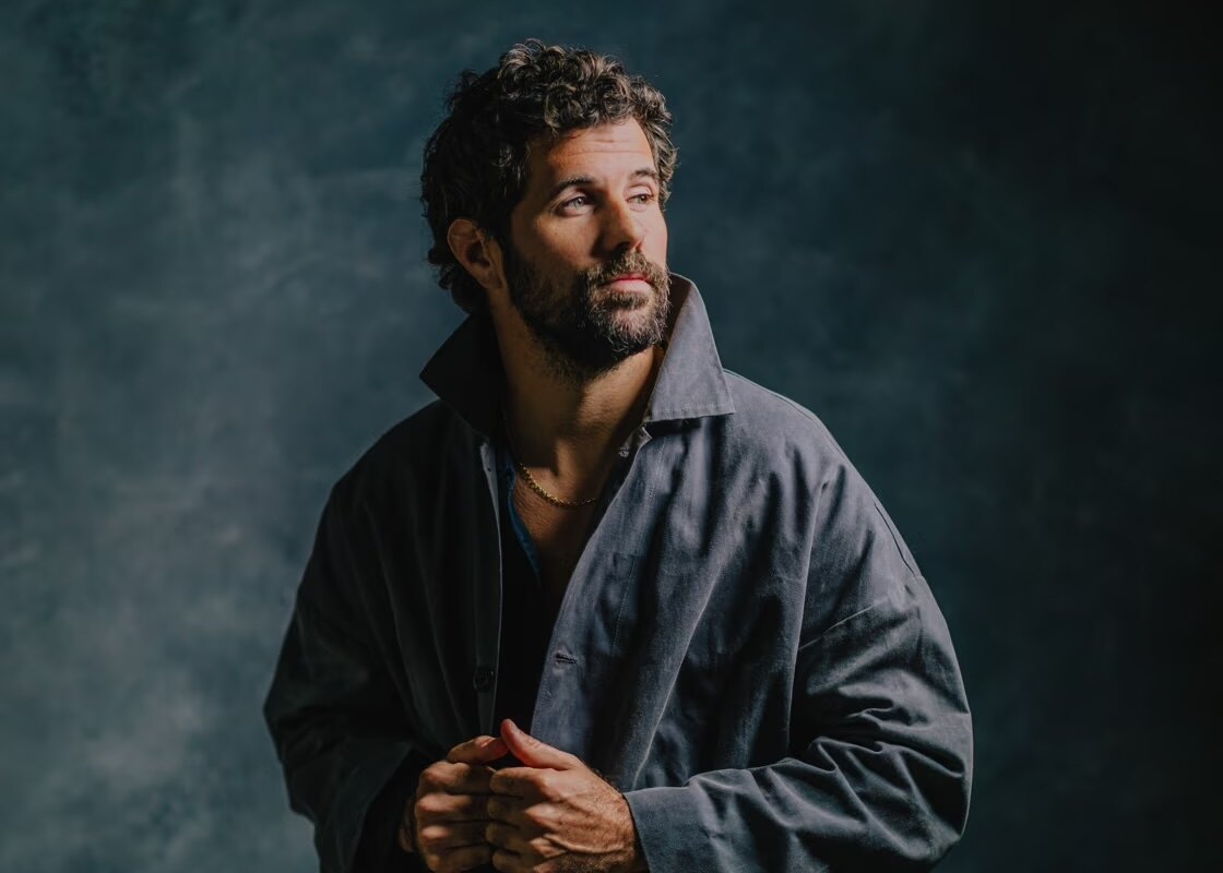 Nick Mulvey speelt op dinsdag 24 juni 2025 in OLT Rivierenhof