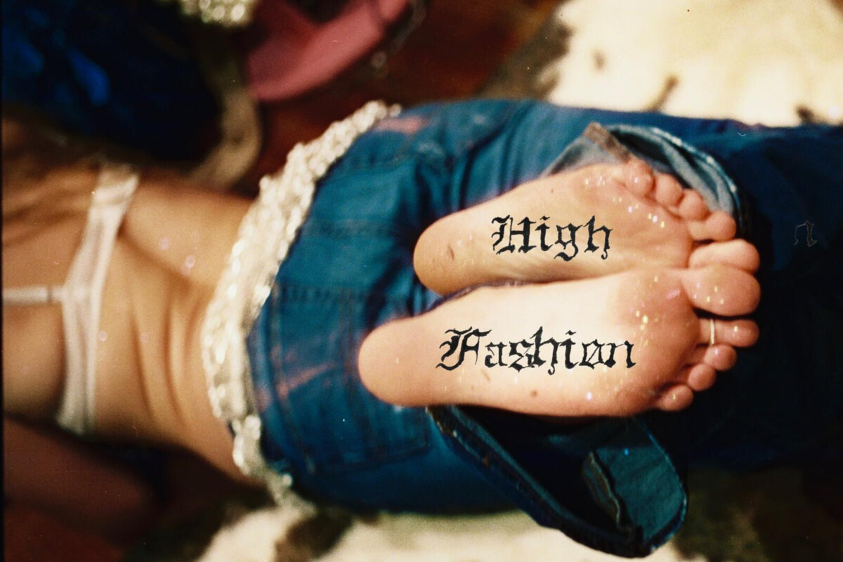 Addison Rae releases "High Fashion" 