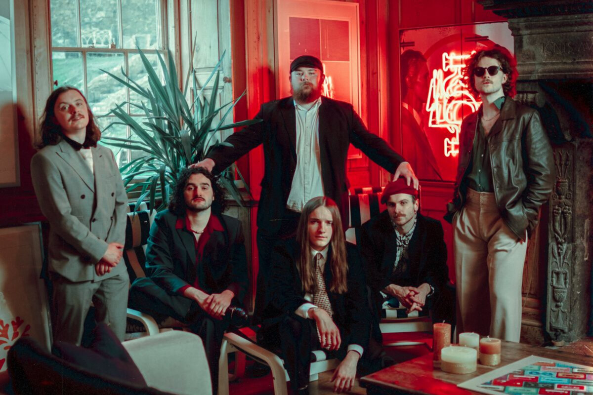 Hear CVC's synth-pop, soundtrack splendour on 'Bonnie & Clyde