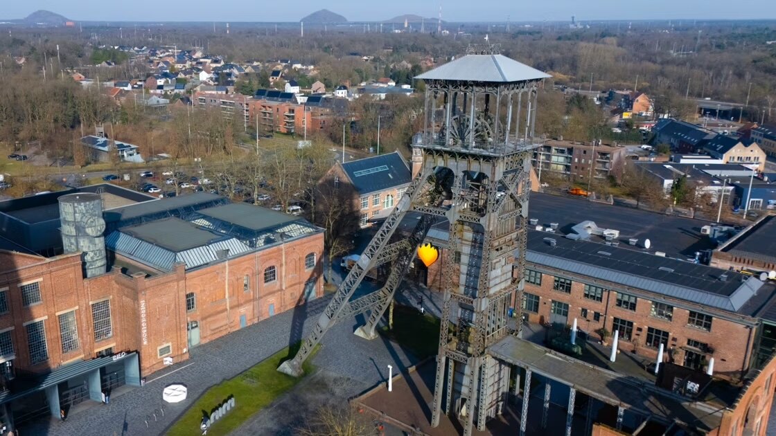 Ècht sjiek! De Warmste Week trekt dit jaar naar Genk