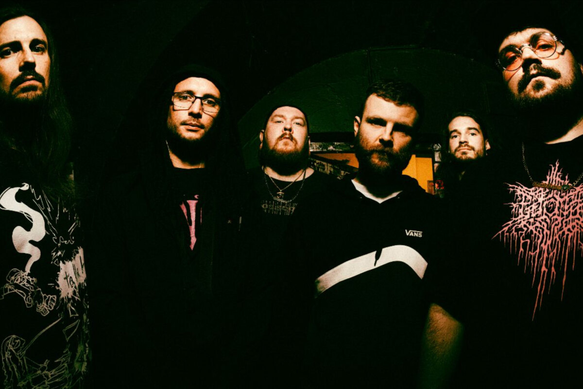 Eschalon release single feat. Ashe O'Hara 