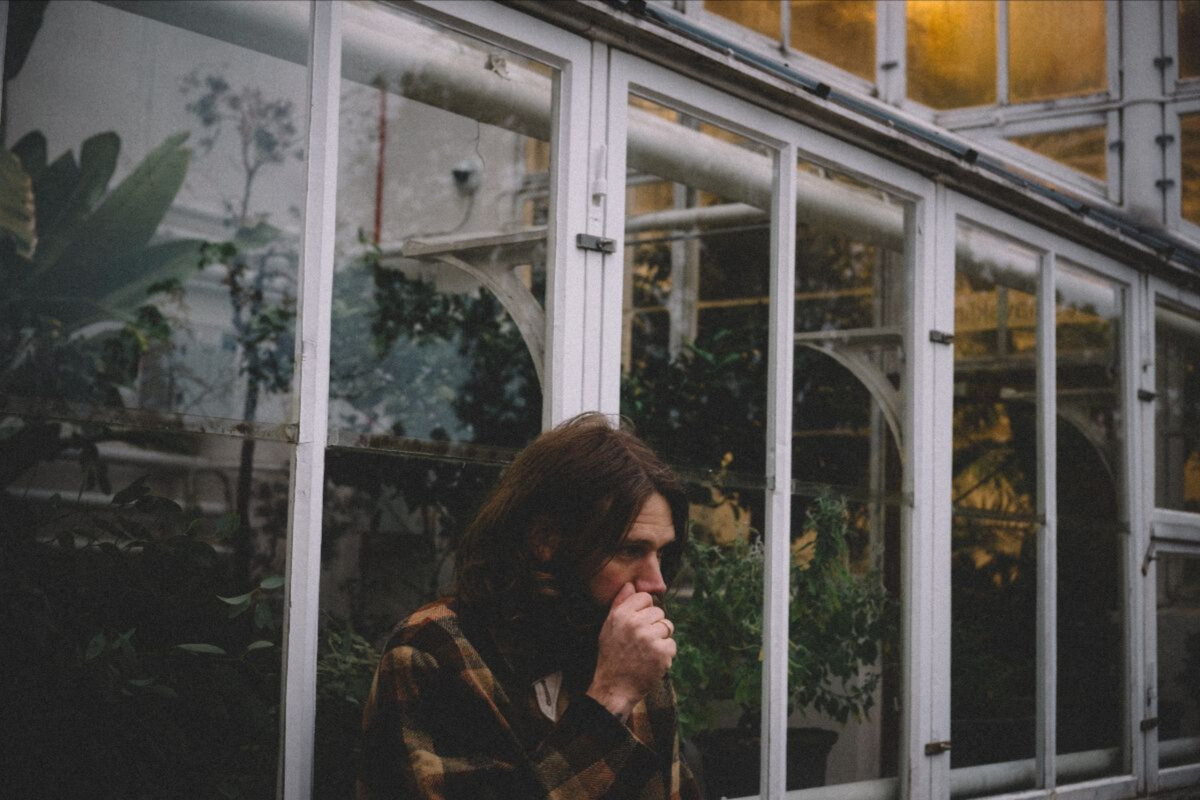 King Hüsky asks “Do you feel happy?” with new track: Wish I Had A Dog