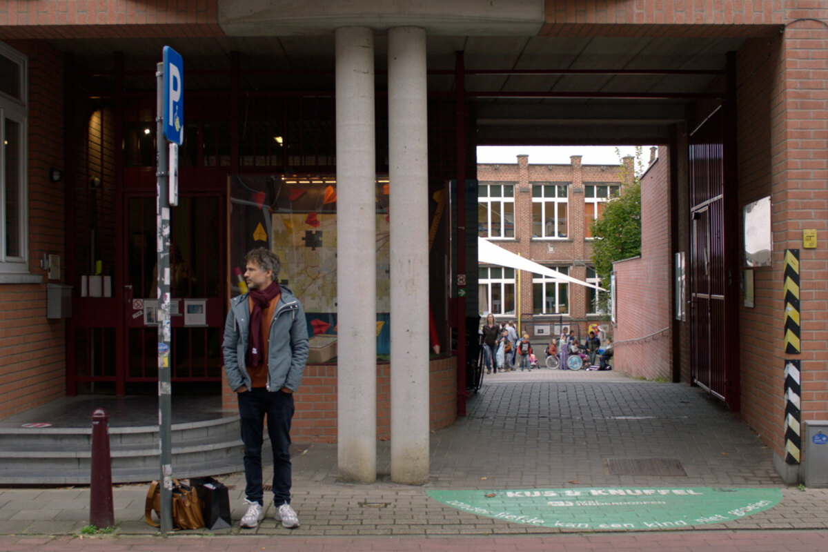 Factcheckers: Hoe zwaar is een lange busrit voor kinderen in het buitengewoon onderwijs?