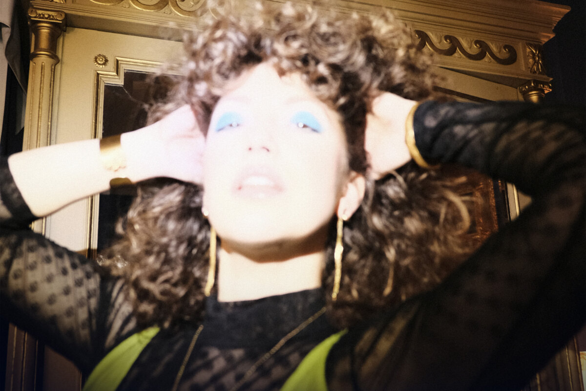 Charlotte & Reinhard release brand new single "Charlotita"
