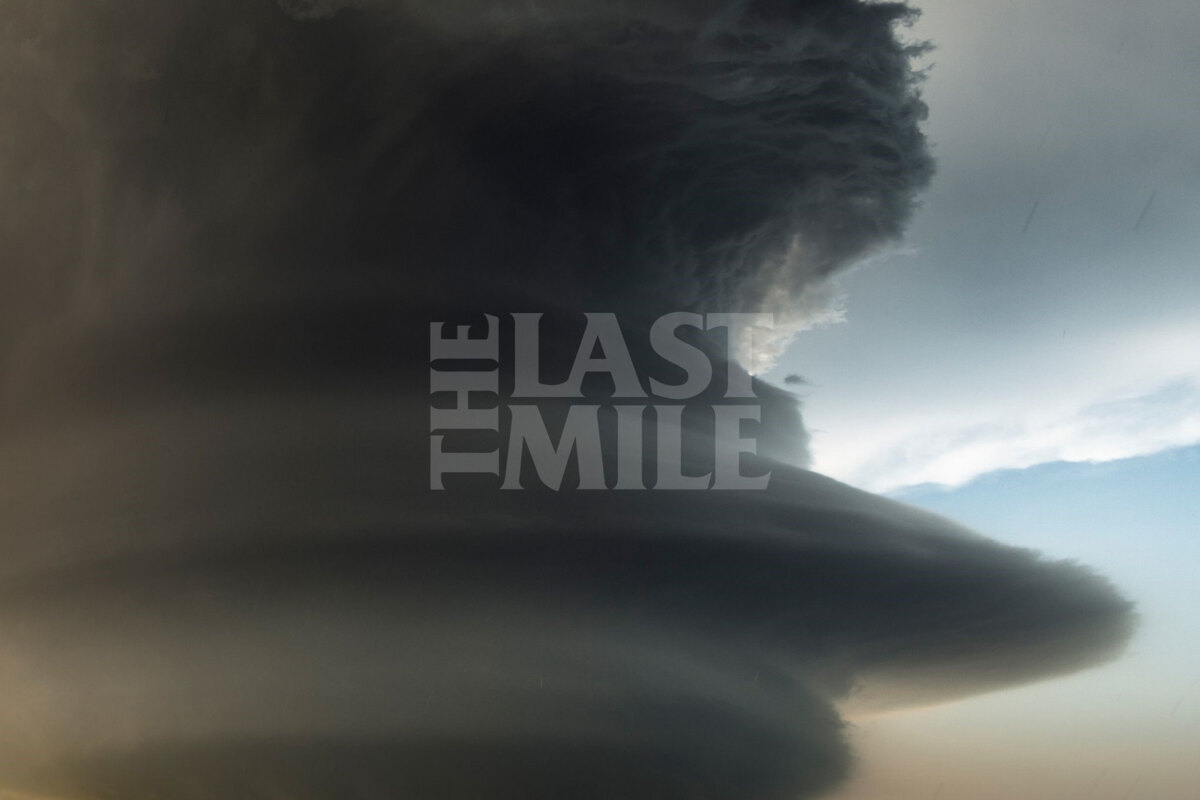 The Last Mile – New Album “Holding On To Hope” via Thousand Islands Records and Pavones Records