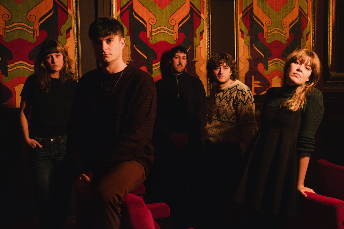 Amsterdam based post-punk band 'Marathon' releases its debut album 'Fading Image'
