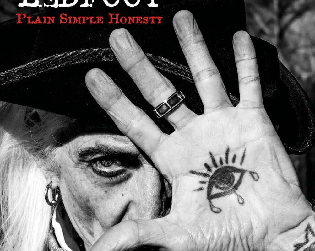 Ledfoot - 'Hard Times' : new single by award winning Gothic Blues artist out 18.04.25