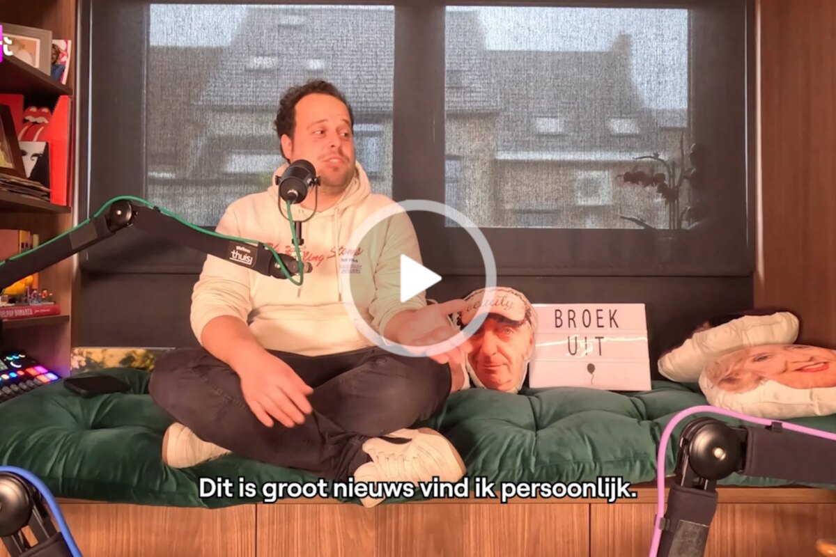 Niels Destadsbader verklapt nu al met welk personage hij voor het eerst te zien zal zijn in podcast Welkom Thuis