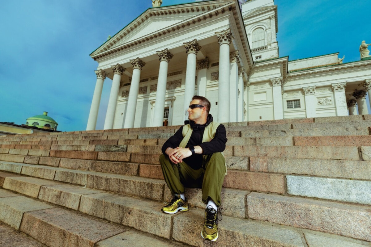 Darude celebrates 25-year career with ‘Sandstorm’ fun-run event in Helsinki, Finland