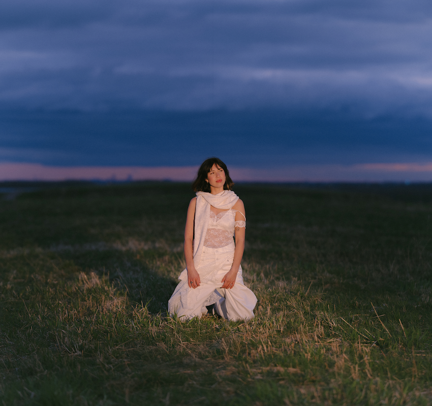 Meau (NL) lanceert nieuwe single 'Een Nacht Als Deze'  // drukke festivalzomer