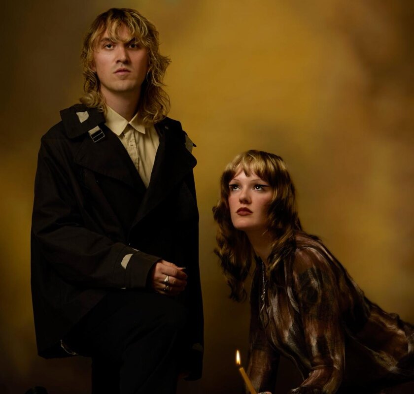 Sharpie Smile Share Title Track Off Debut Album 'The Staircase' - Out 27 June via Drag City