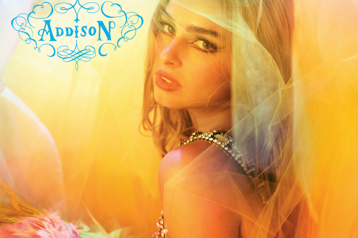 Addison Rae lanceert Fame is a Gun 