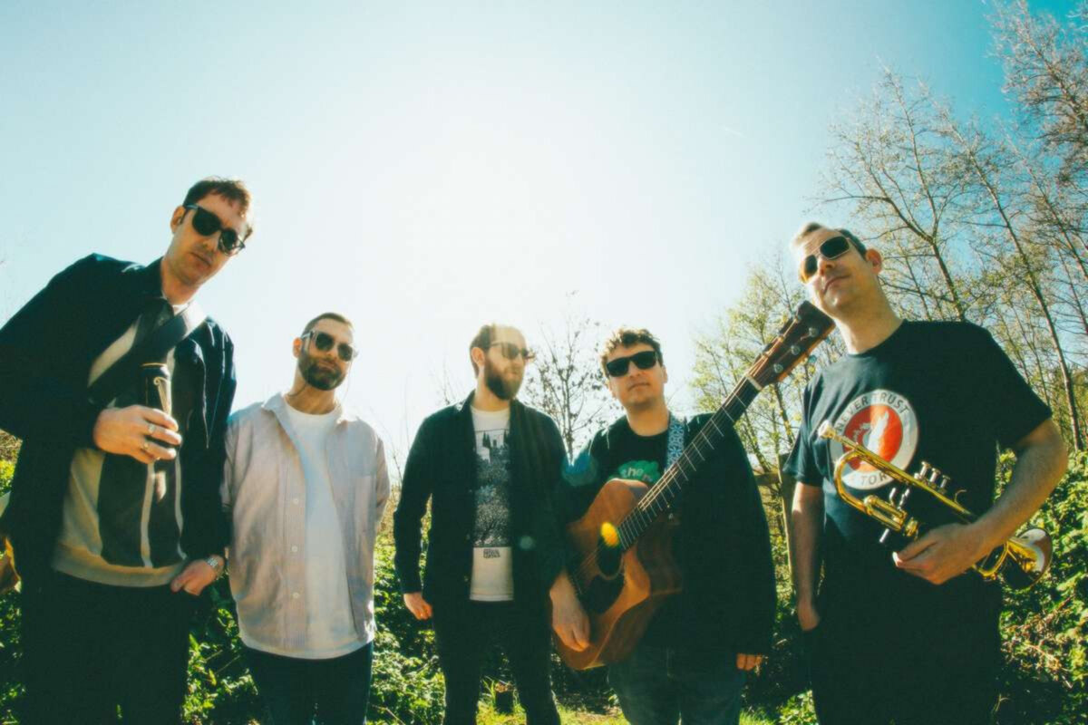 Liverpool’s The Shipbuilders deliver dustbowl drama on 'Hills Of Mexico'