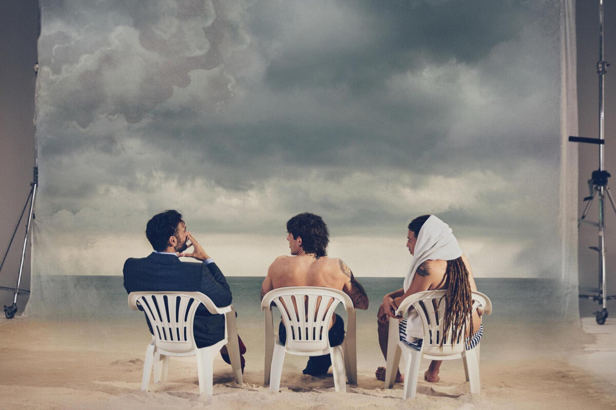 Marco Mengoni feat. Sayf, Rkomi - "Sto bene al mare"