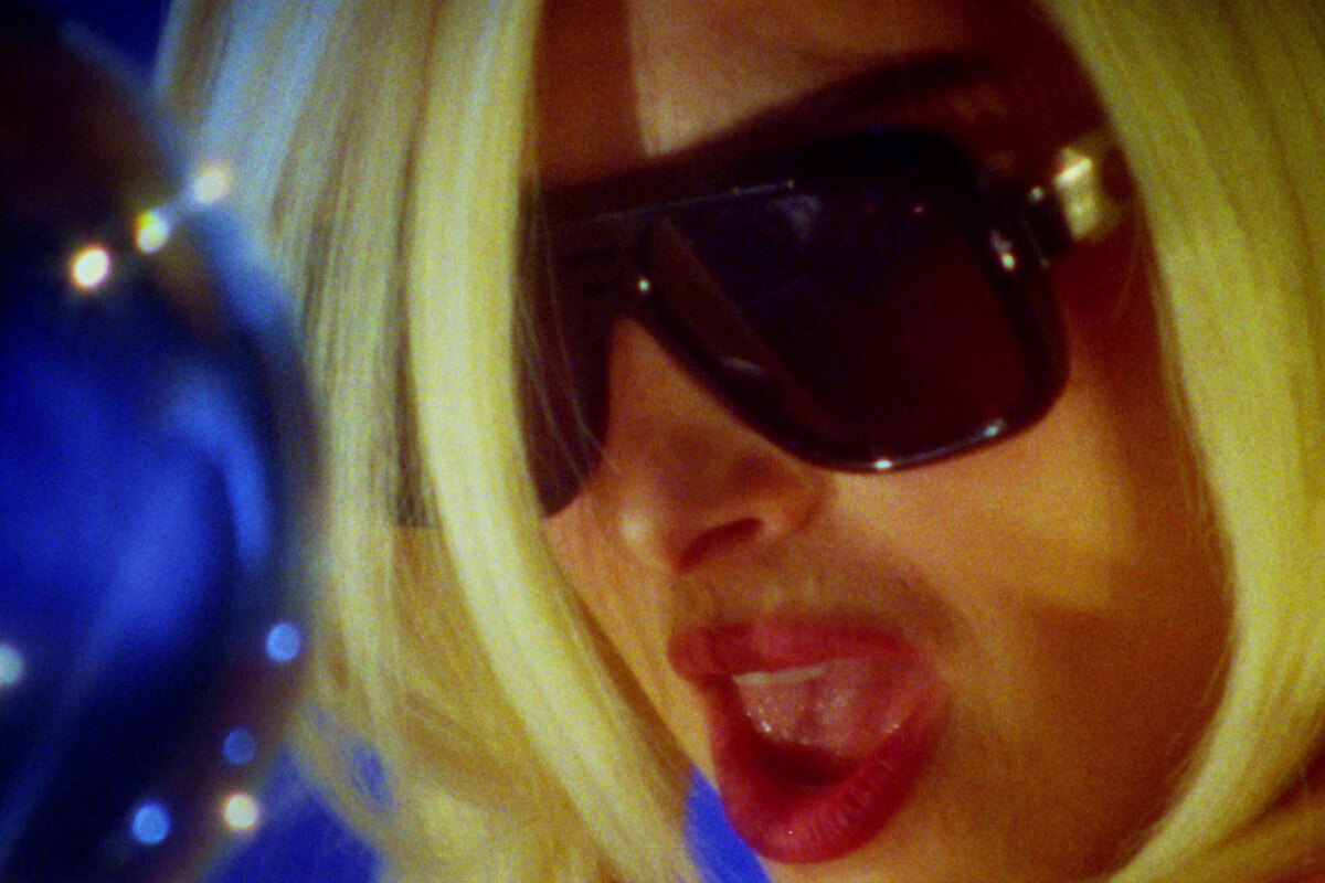 Addison Rae releases "Fame is a Gun"