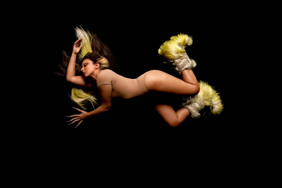 Jade releases "Plastic Box"