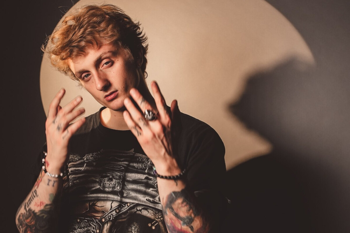 Love Ghost and the UK’s The Skinner Brothers release new single ‘Scrapbook’