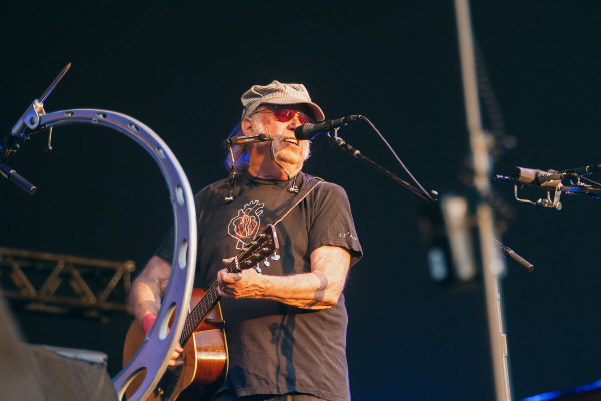Neil Young and the chrome hearts deliver a legendary show at BST Hyde Park