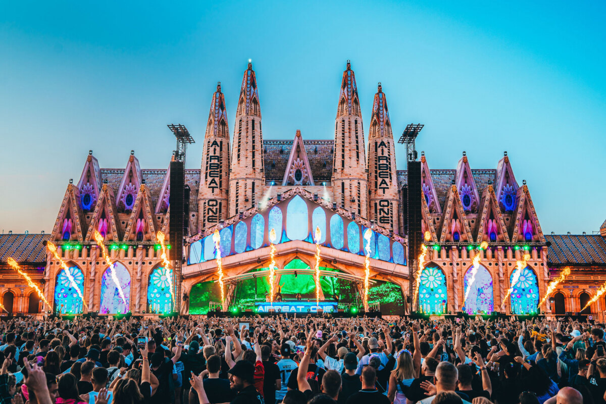 Pure Fiesta: 200,000 Celebrate "Viva España" at AIRBEAT ONE Festival 2025