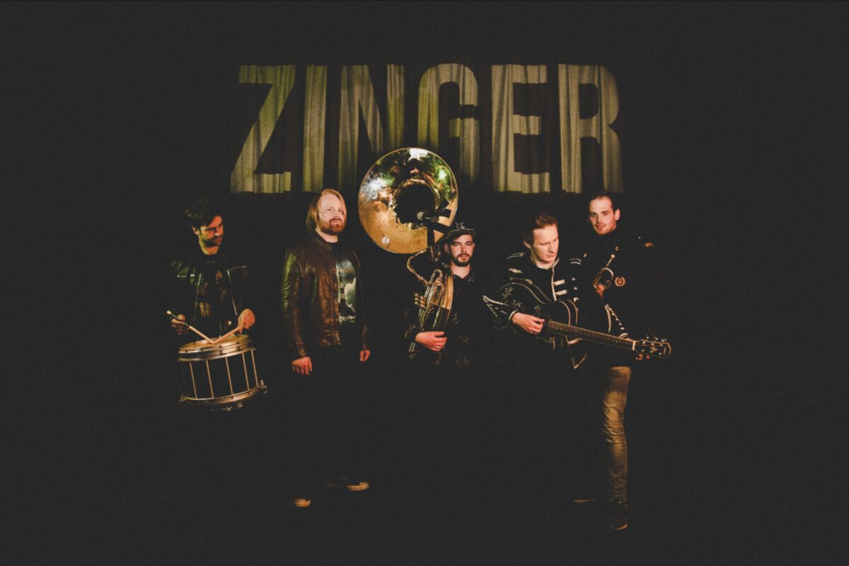 Morgen staat Zinger op Beach festival Nieuwpoort