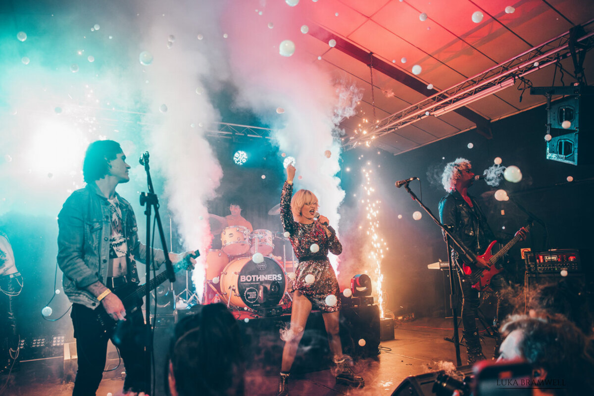 Marene Drops Explosive EP ‘Nevermine’ - An Emotion-Fuelled Flash-Rock Sonic Spectacle!
