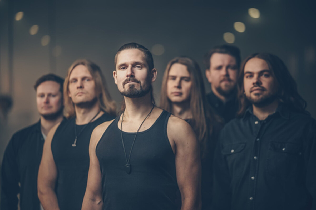 Gladenfold  new single "For My Queen" and music video released
