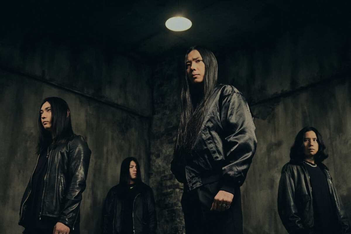 Sable Hills are back featuring John Henry from Darkest Hour on their new track Godforsaken