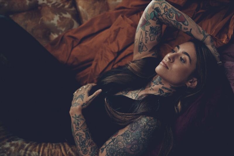 Morgan Wade captures the grief of infertility in 'Hardwood Floor'