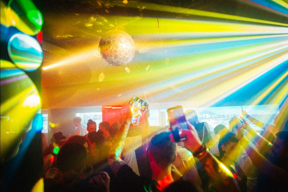 Athens’ best-kept secret Burger Disco Club to reopen, reveals season programme and new bespoke listening bar