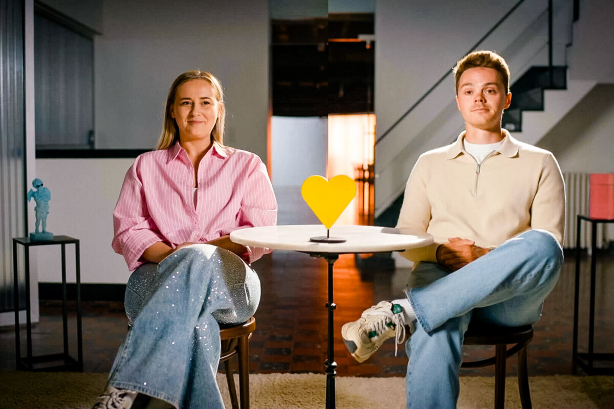 Manu Van Acker koppelt nietsvermoedende wildvreemden Charlotte en Jesse in eerste aflevering van Het Complot