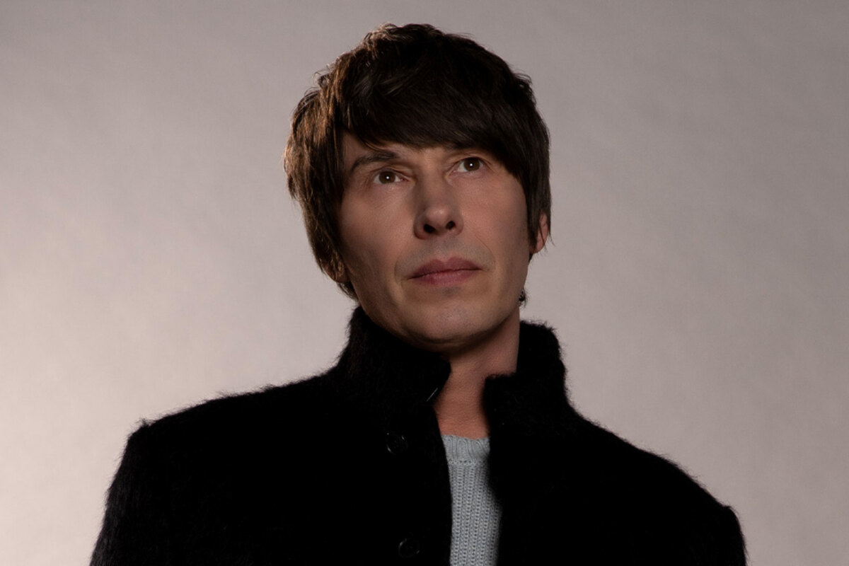 Professor Brian Cox brengt zijn nieuwe show Emergence op 1 april 2026 naar het Koninklijk Circus