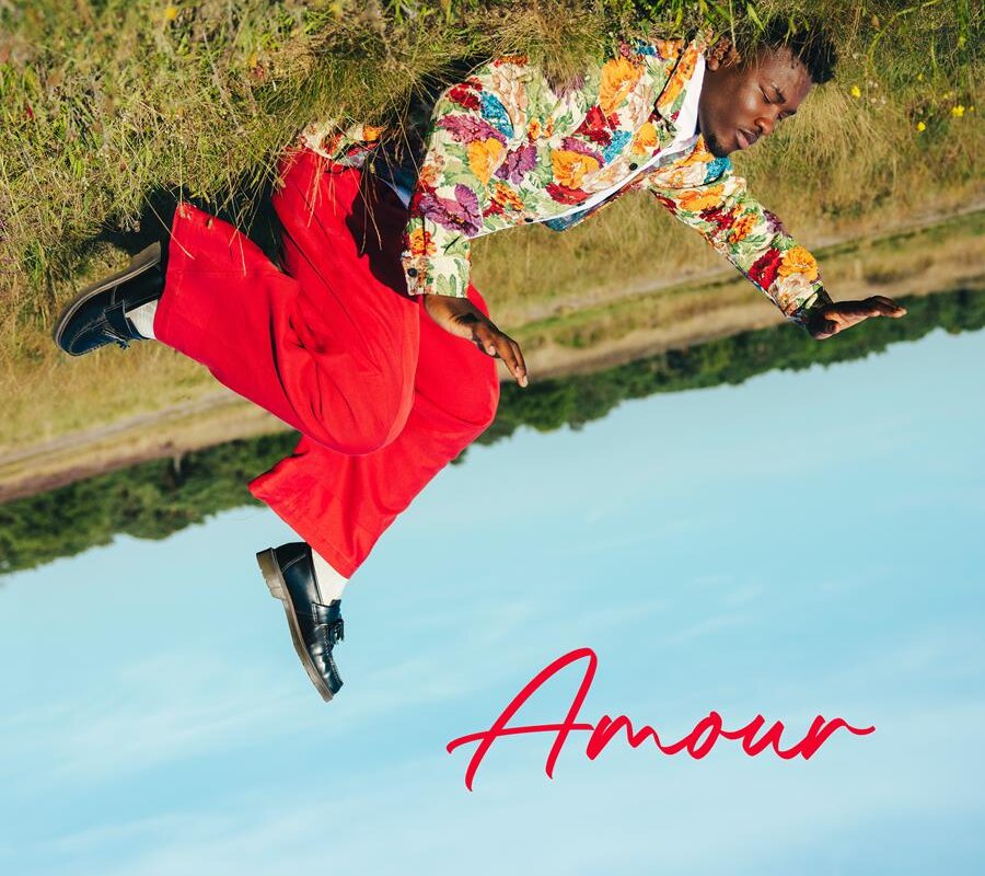 Liefde en positiviteit staan centraal in Claude’s nieuwste single ‘Amour’