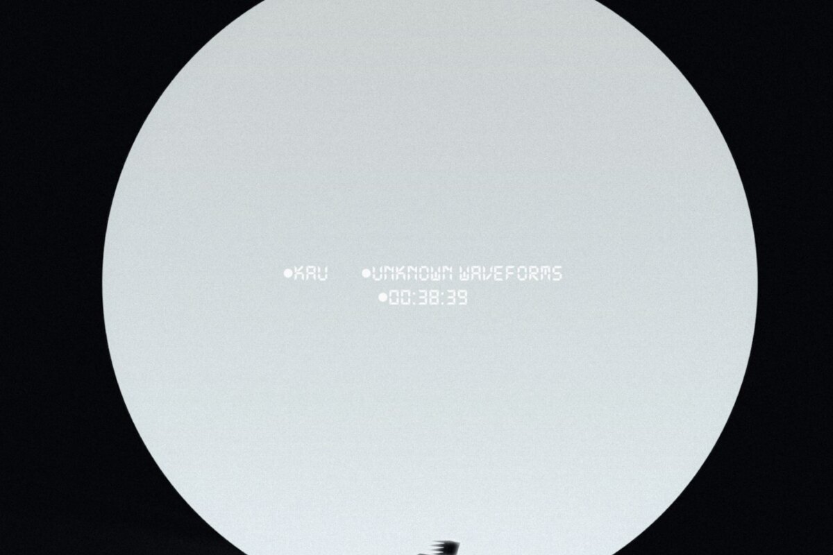 Kau "Unknown Waveforms" nu uit