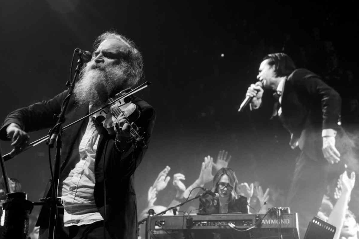 Nick Cave & The Bad Seeds announce new live album | 28/06 Live is Live