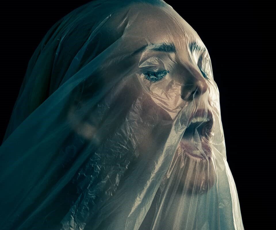 Lily Löwe Unleashes “Haunted House” A Dark Rock Anthem Just in Time for Halloween; New Album "Beautiful Disaster" Coming February 2026
