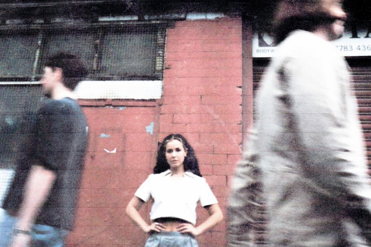 Manchester's Adjustments reflect on fights and make-ups on 'Yr New Shoes.'