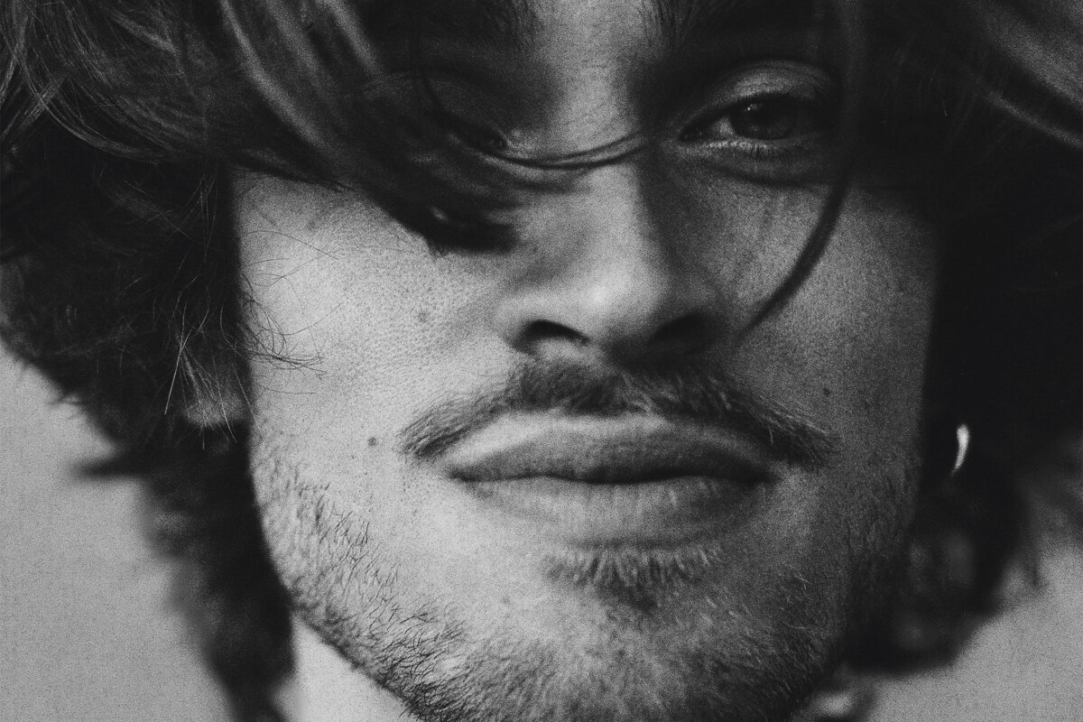 Iskander Moon kondigt debuutalbum aan