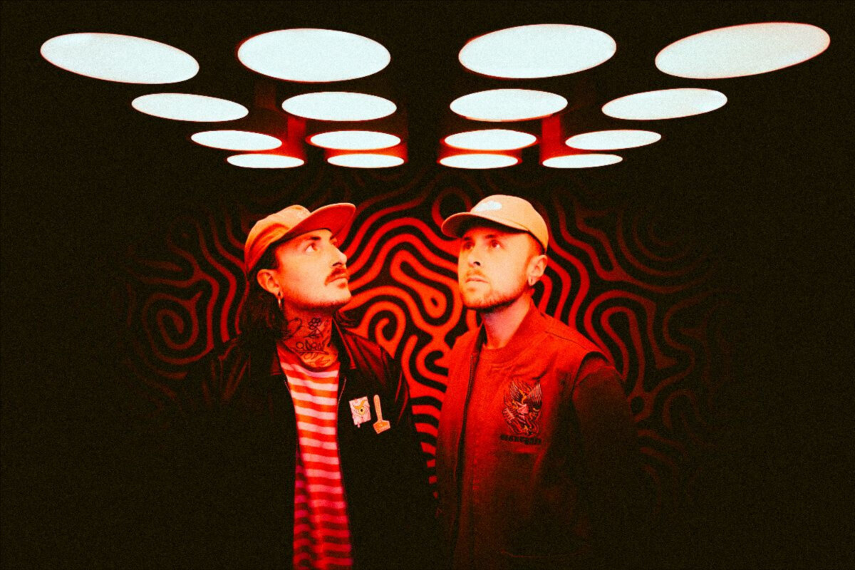 Brighton gritpop duo snake eyes get shoegazey on poignant new single ‘i’m a daydream’