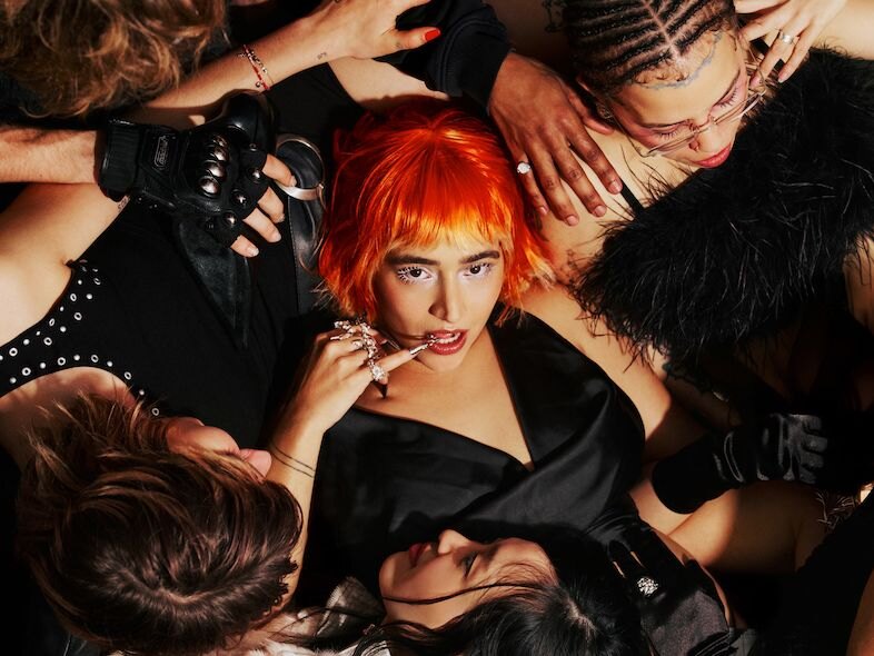 Blu Samu lanceert nieuwe single "Your Girl"