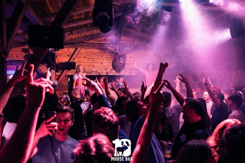 Moose Bar strijkt eindelijk neer in Lokeren