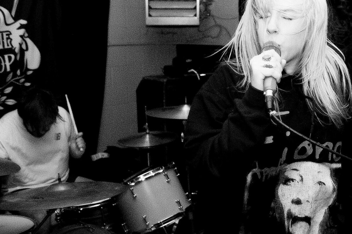 Dream Fatigue blend pop melodies and grunge rock on empowering single "Be Your Anchor"
