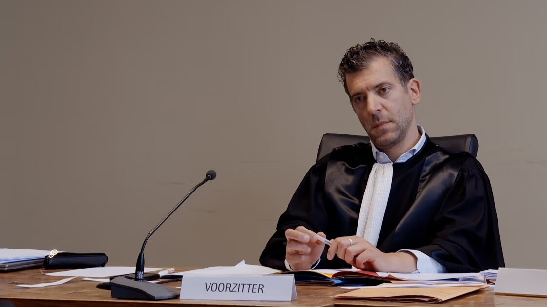 Man met 52 veroordelingen verschijnt nóg maar eens voor de rechter: “Wij hebben elkaar al eens gezien”