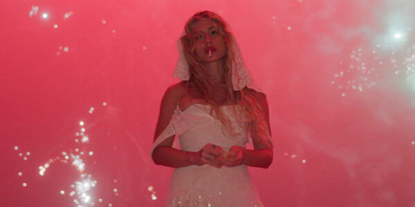 SLAYYYTER brengt Wor$t Girl in the world tour op woensdag 28 oktober naar Trix