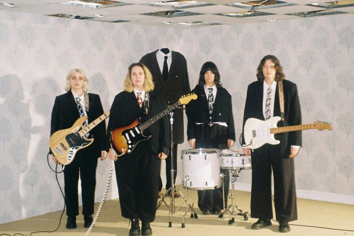 Grandmas House share new single "DOG" out now on Brace Yourself Records
