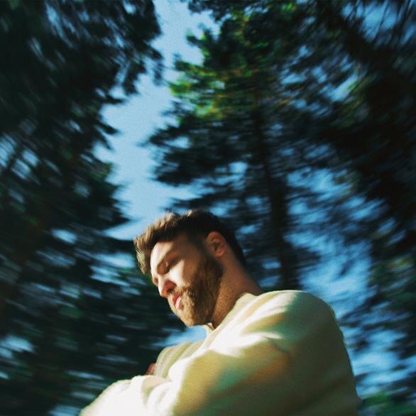 Jim Gardner breekt met emotionele zelfbescherming in nieuwe single “Hardwired”