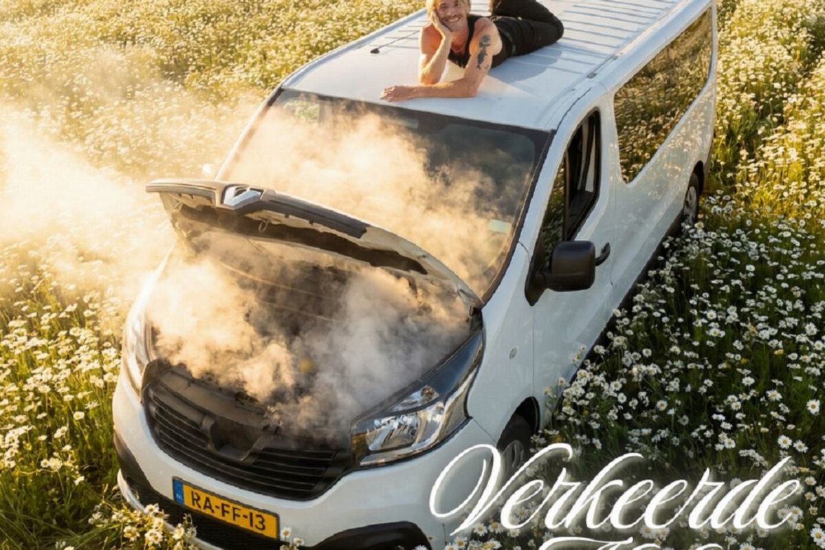 Interview Raffie de Driver over EP ‘Verkeerde Afslag’: Het is begonnen door een paar creatieve oelewappers bij elkaar te zetten