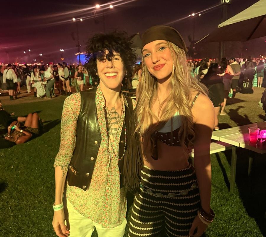 Genkse Zita ontmoette wereldartieste LP op Coachella