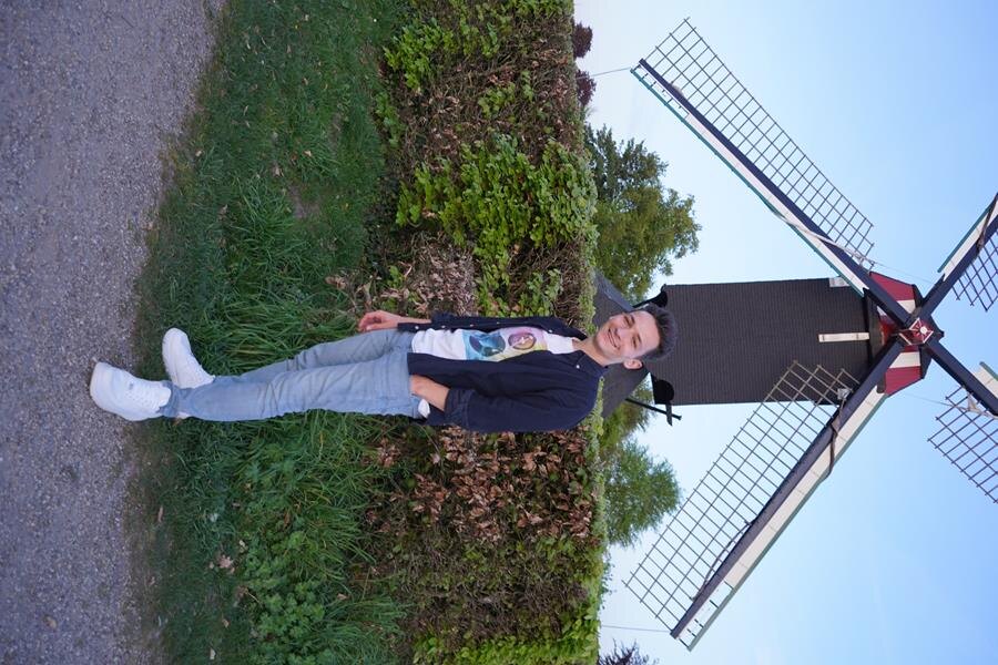 Zwevegemenaar Thomas Julian maakt furore in Nederland met ‘De Klompendans’